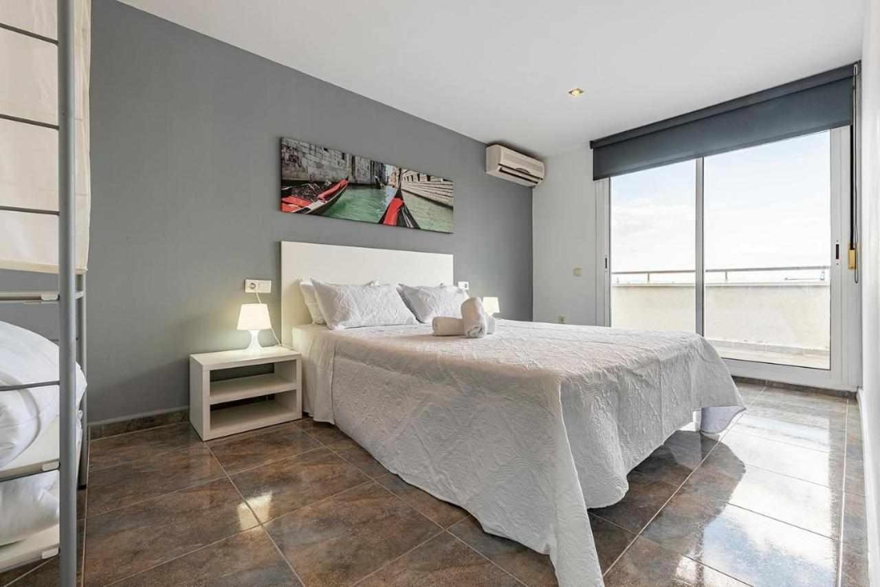 דירות Aimar Atico Duplex Playa La Pineda Port Aventura מראה חיצוני תמונה