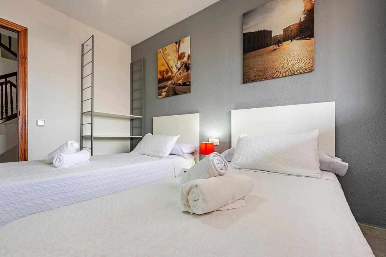 דירות Aimar Atico Duplex Playa La Pineda Port Aventura מראה חיצוני תמונה